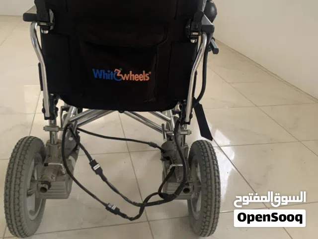 كرسي كهربائي لذوي الإعاقة جديد
