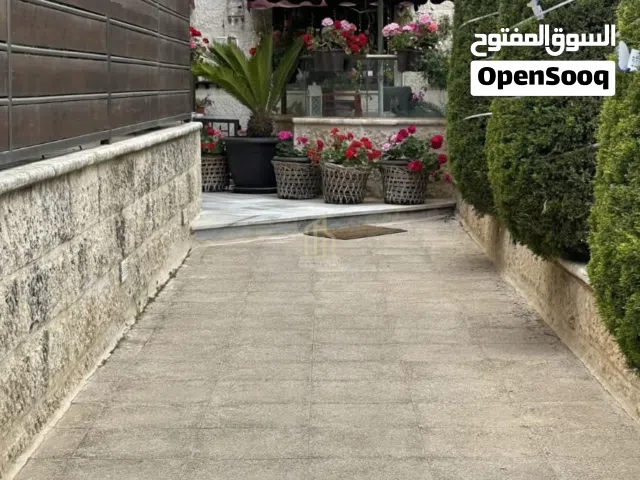 في أجمل مناطق ام السماق شقة طابق ثاني 114م بسعر مغري / ref 1277