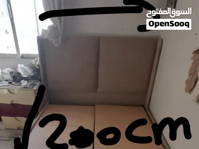 سرير نفر ونص - نضيف جدا للبيع