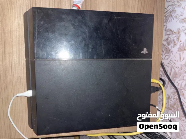 بلايستيشن 4 مستعمله واموره طيبه