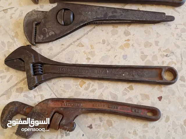 مفاتيح للبيع