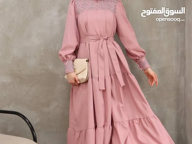 ملابس شرعيّة وعبايات خليجية