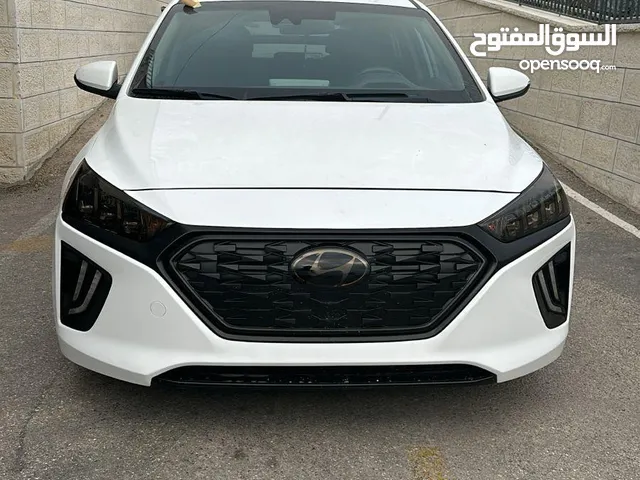 كيا ايونيك