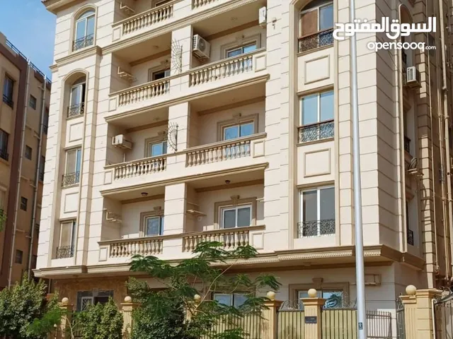 286 m2 3 Bedrooms Apartments for Sale in Cairo Fifth Settlement