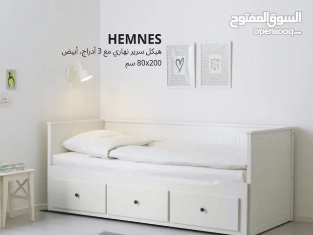 ‎سرير من ايكيا HEMNES