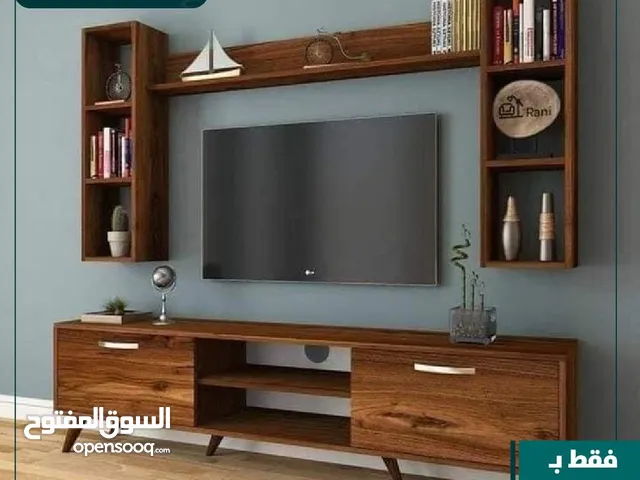 ديكور تلفزيون كبير كما هو في الصورة