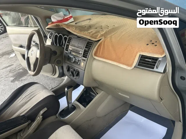 2008 نيسان تيدا