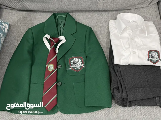 KES School 4-5 Years Summer and Winter Uniforms in Excellent Condition (1 set only)