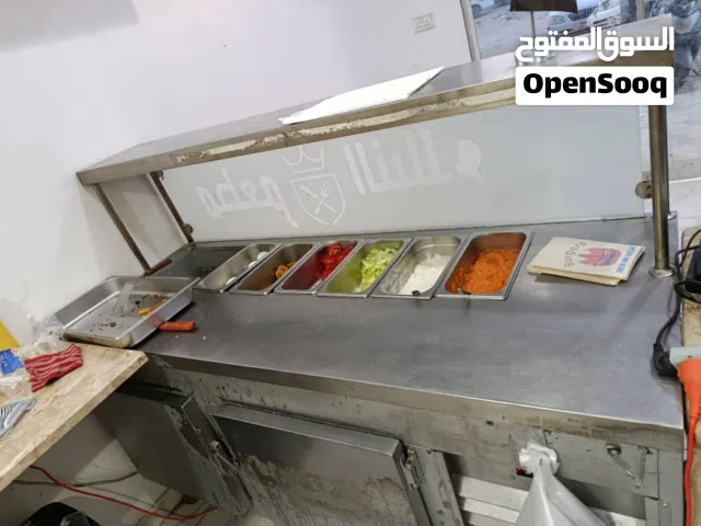 مطعم جاهز بالمعدات كامل