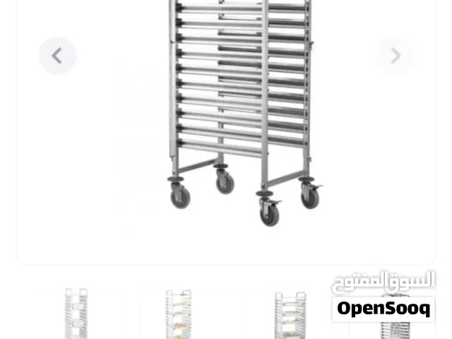 معدات معمل معجنات وحلويات بعضها مستخدم والبعض جديييد وبأسعار خياال