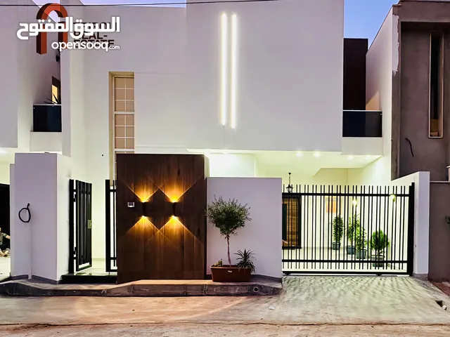 230 m2 3 Bedrooms Villa for Sale in Tripoli Al-Serraj
