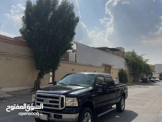 Ford Super Duty F-250 XL in Jeddah