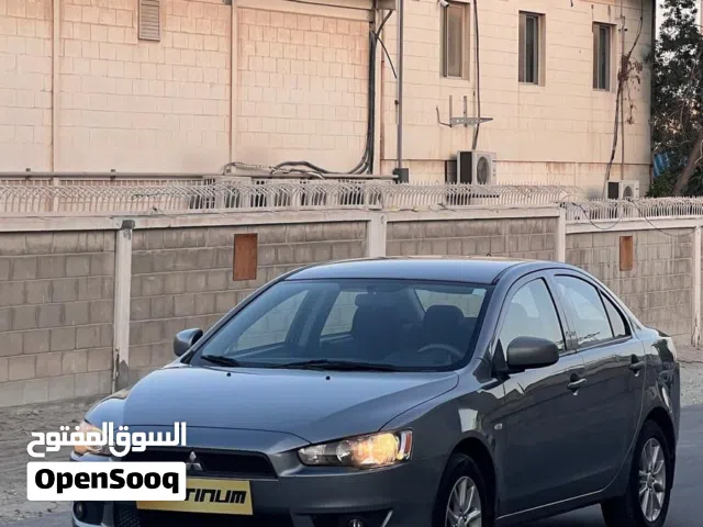 متسوبيشي لانسر موديل 2016 وكالة البحرين نظيف جداً وبحالة ممتاز حجم المحرك 1.6L