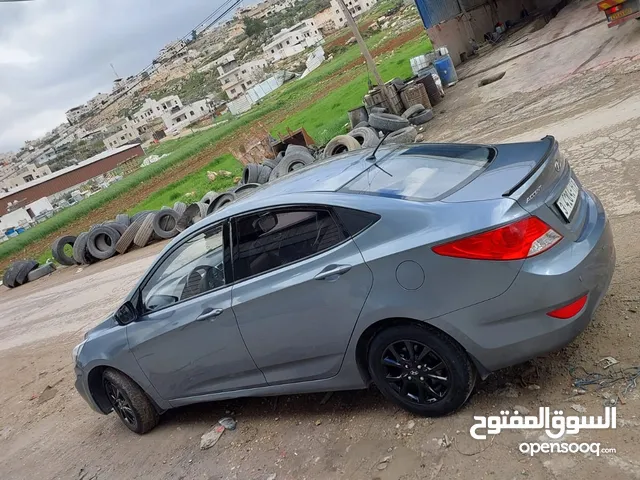 هونداي اكسنت 2017 للبيع