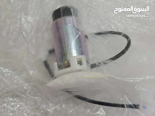 طقم كامل فيول بامب كورولا موديل 2012.جوده عاليه متوفر توصيل في عمان