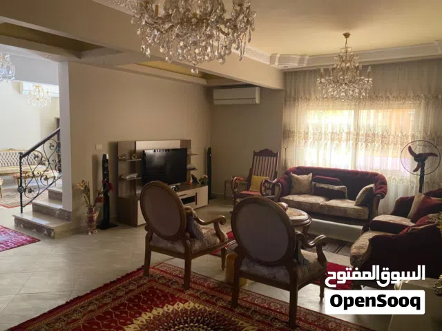 ڤيلا تاون هاوس للبيع بالشيخ زايد كمبوند فيلات حدائق زايد