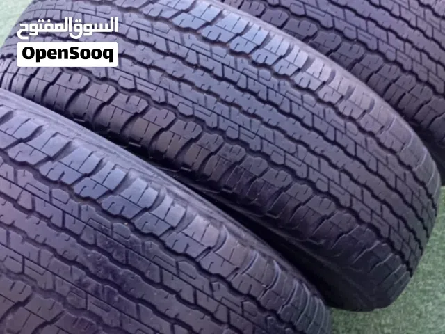 للبيع اطارات فورويل دنلوب نظيفات  مقاس 265/70/R17