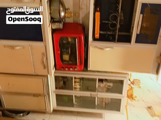 السلام عليكم كاونتر وسنق وعارضه للبيع