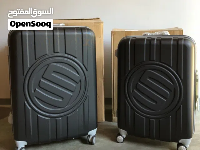 شنطتين سفر جديدة