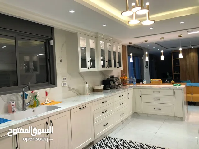نجار محترف ومتخصص في CNC - صناعة جميع أعمال النجارة بدقة واحترافية عالية!