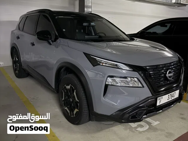 2024 نيسان X-تريل SL