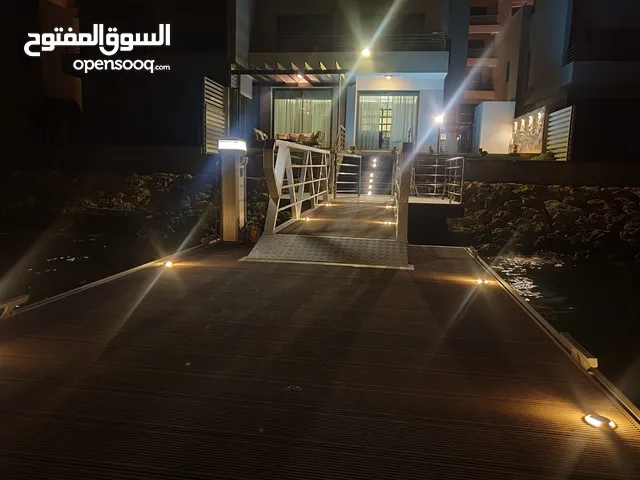 0m2 More than 6 bedrooms Villa for Sale in Southern Governorate Durrat Marina