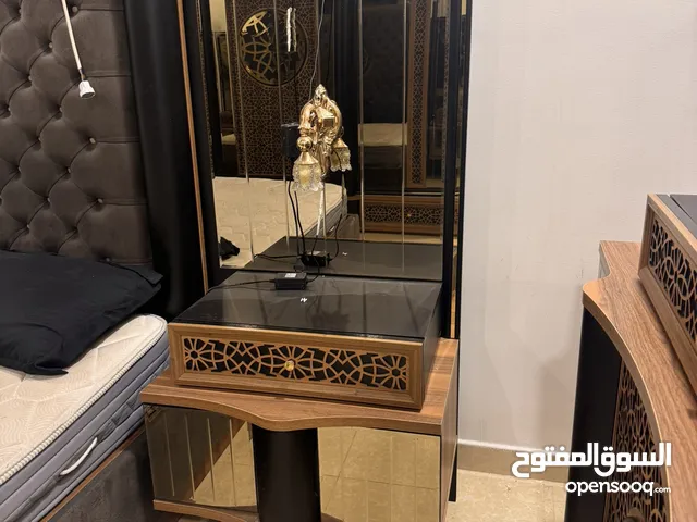غرف نوم تركيه لقطه تفصيل خشب لاتيه نخب للبيع بداعي السفر والله يبارك لصاحب النصيب