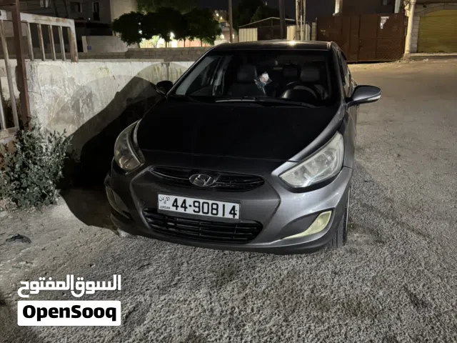 2016 هيونداي اكسنت SE