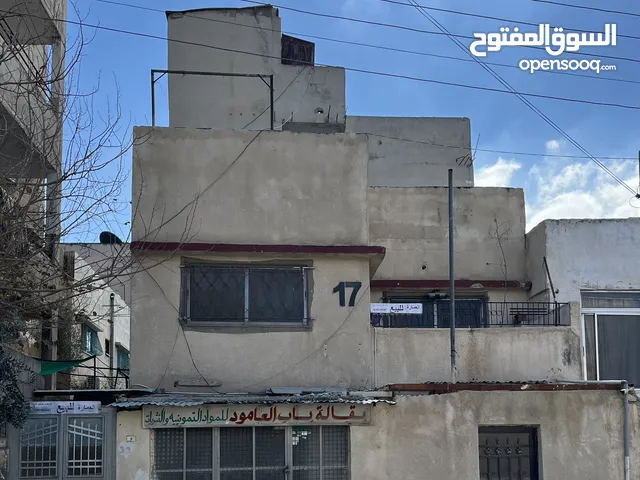 280 m2 3 Bedrooms Townhouse for Sale in Zarqa Al Autostrad