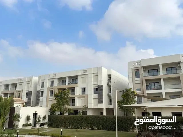 174 m2 3 Bedrooms Apartments for Sale in Cairo Heliopolis