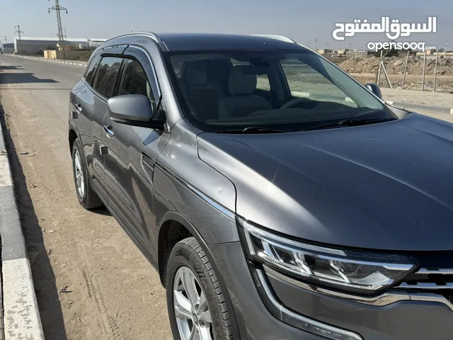 رينو كوليوس موديل 2022 السيارة جاهزة من كلشي نظافة السياره 100%