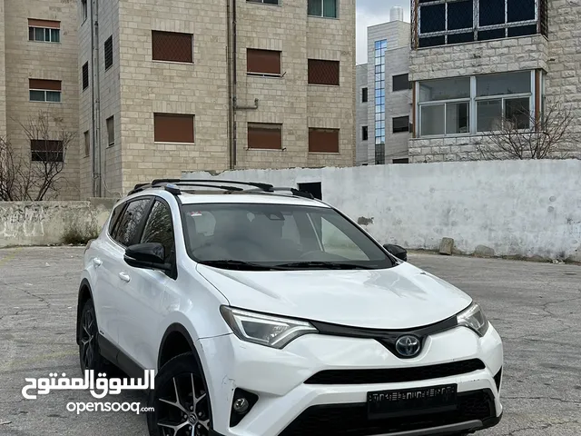 Used Toyota RAV 4 in Amman