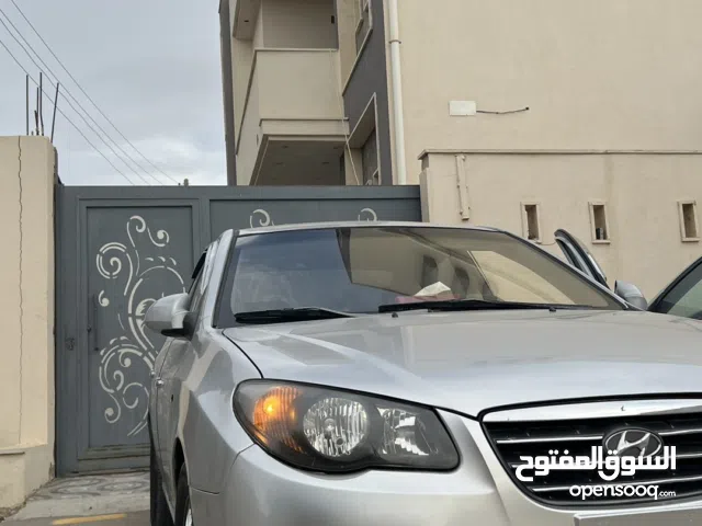 Used Hyundai Avante in Tripoli