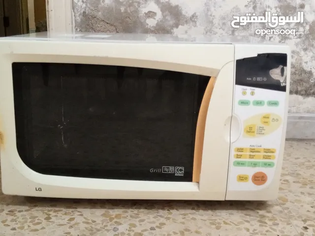 LG 20 - 24 Liters Microwave in Amman