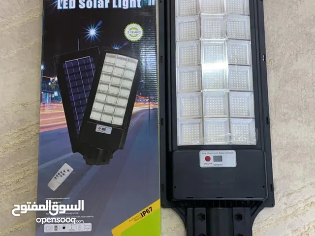 كشاف طاقة شمسية 7000 الف واط يوجد توصيل مختلف مناطق السلطنة