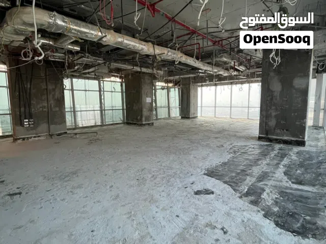 دور كامل تجاري للإيجار في القبلة .