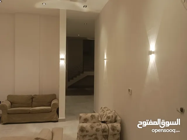 350 m2 3 Bedrooms Apartments for Rent in Al Ahmadi Wafra residential