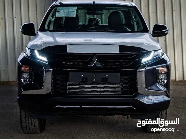 ميتسوبيشي  2023 L200  sprtero black  وكاله كفاله شركه جلد كامل edition