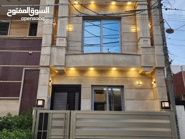 125m2 3 Bedrooms Townhouse for Sale in Baghdad Saidiya