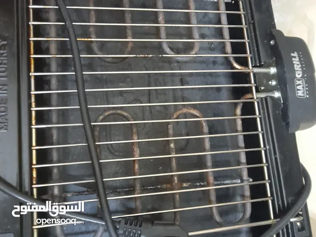 شواية كهربائية للبيع لعدم الحاجة استعمال خفيف