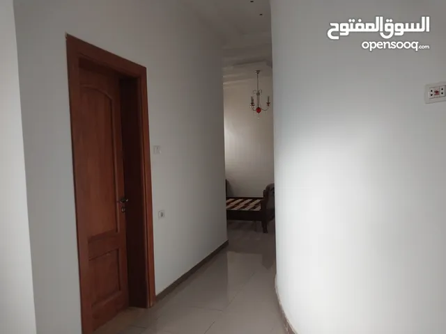 1 m2 More than 6 bedrooms Villa for Rent in Tripoli Al-Nofliyen