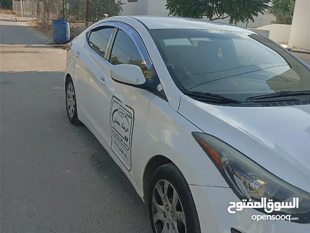 Used Hyundai Elantra in Amman