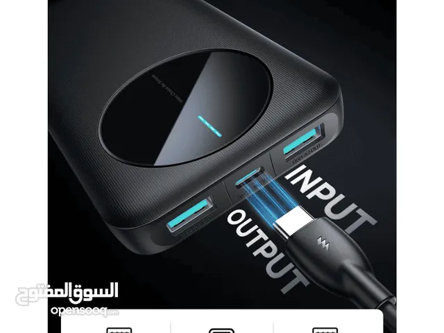 باور بانك بقوى هايله والسعر520 هتقولي ده بيباع ارخص هقولك ده الاصلي يعني عليه ضمان سنه يعني اطمئن