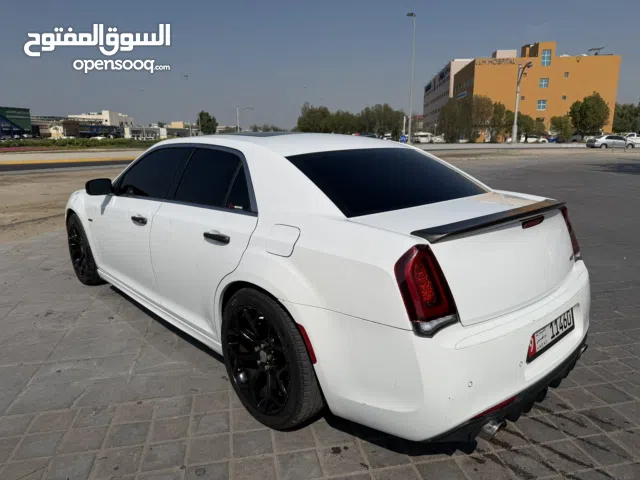 Used Chrysler 300 in Abu Dhabi