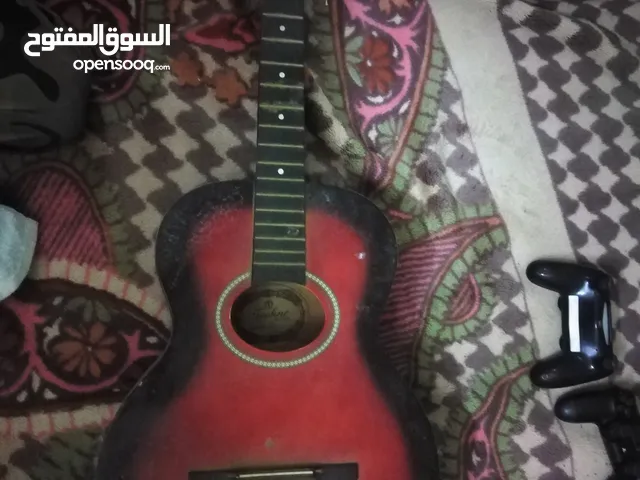جيتار و عود للبيع : الات موسيقية : افضل الاسعار في السودان