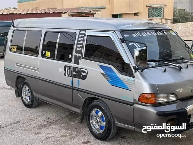 Hyundai H 100 2000 in Zarqa
