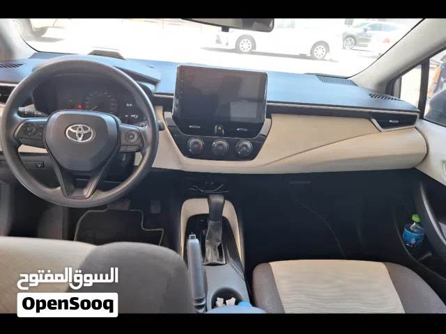 Toyota Corolla  2.0 XLi