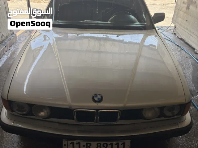 1990 بي ام دبليو الفئة 7 730