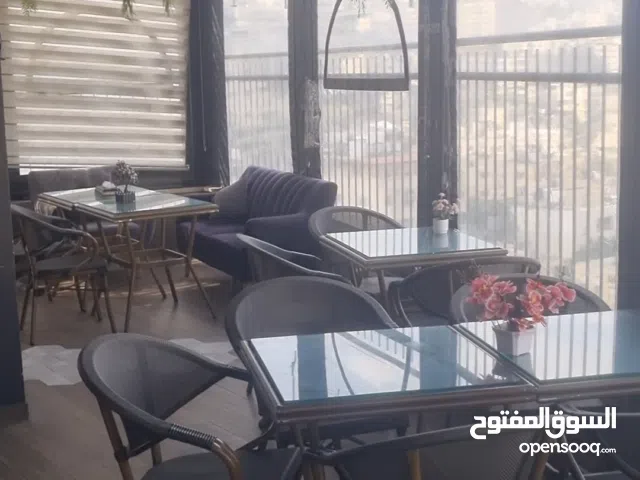 كوغي شوب ضمان شهري  مع كامل المعدت موقع مميز مع اطلاله رائعه