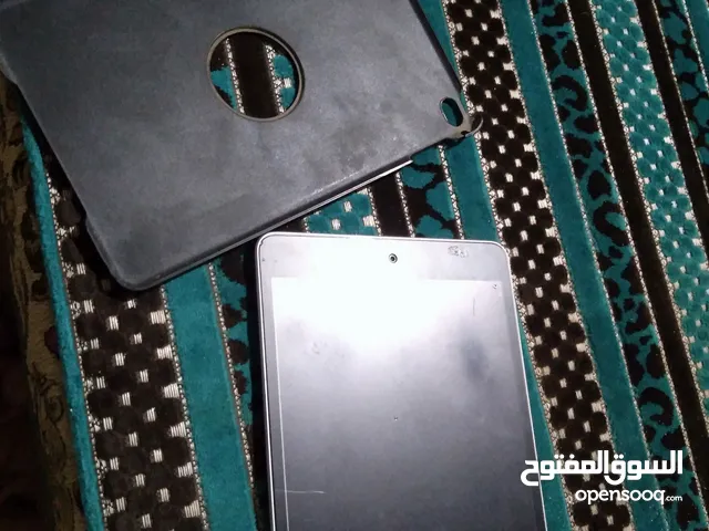 Apple iPad 5 256 GB in Taiz